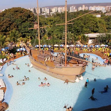 Piazza Diroma Ev Hotel Калдас Новас Екстериор снимка